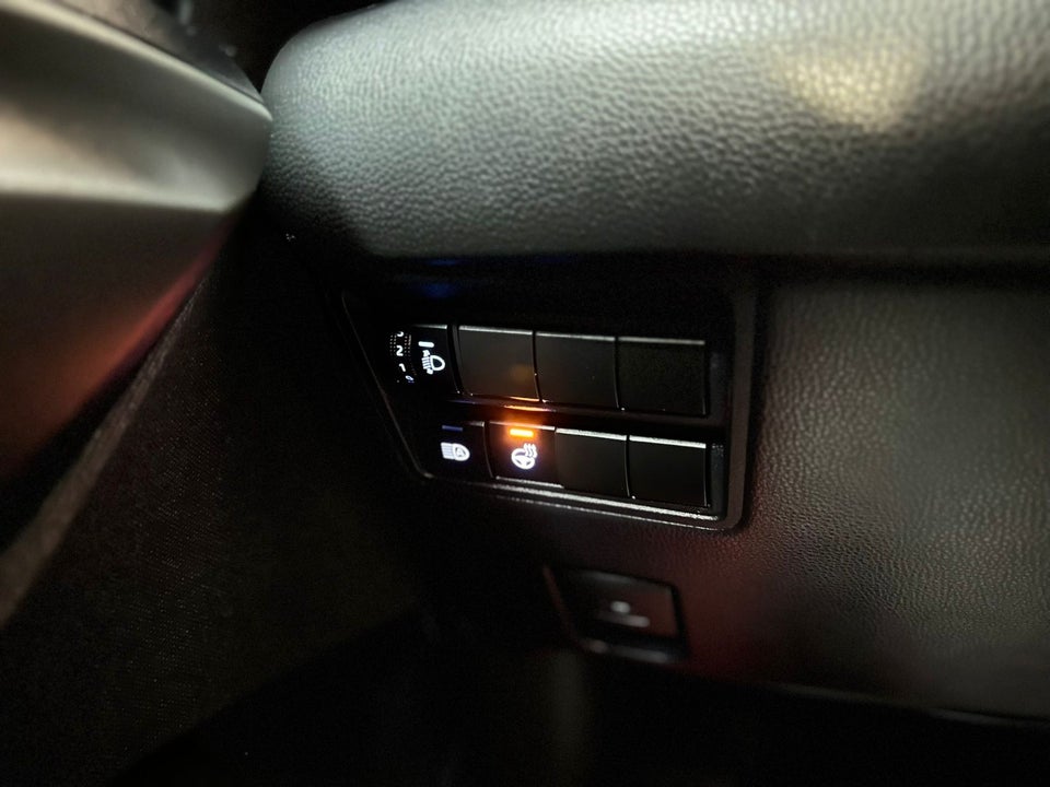 Toyota Yaris 1,5 Hybrid H3 e-CVT 5d