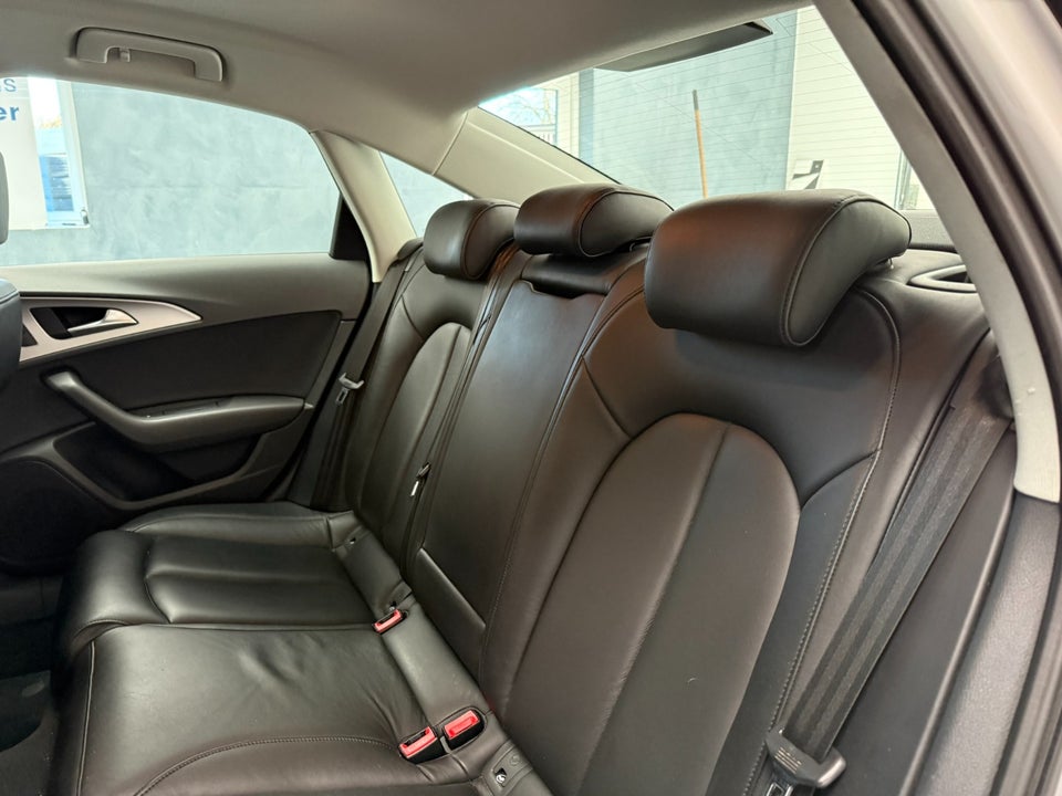 Audi A6 3,0 TDi 245 quattro S-tr. 4d