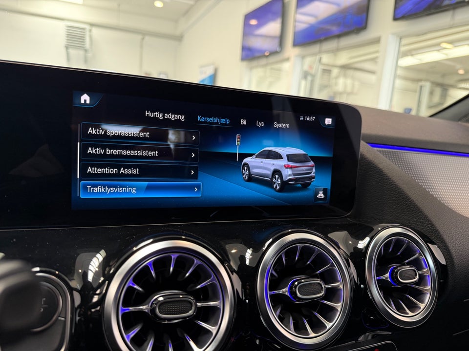 Mercedes EQA250 Progressive 5d