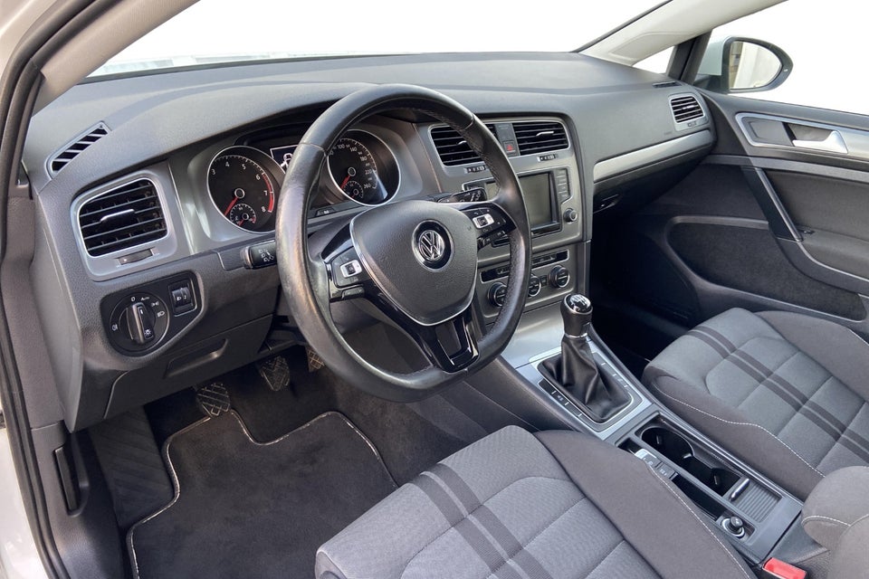 VW Golf VII 1,0 TSi 115 Style BM 5d