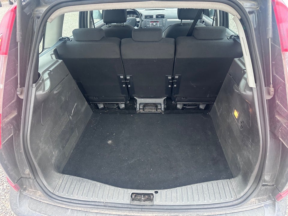 Ford C-MAX 1,6 TDCi 90 Ambiente 5d