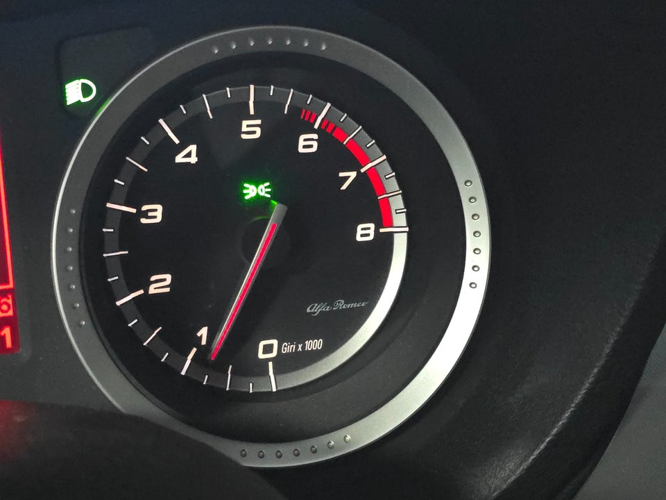 Alfa Romeo 159 1,75 TBi Distinctive Sportwagon 5d