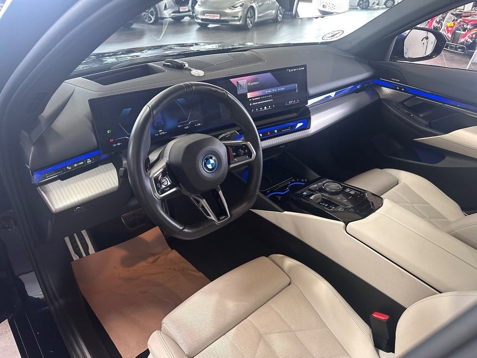 BMW i5 eDrive40 M-Sport Pro 4d
