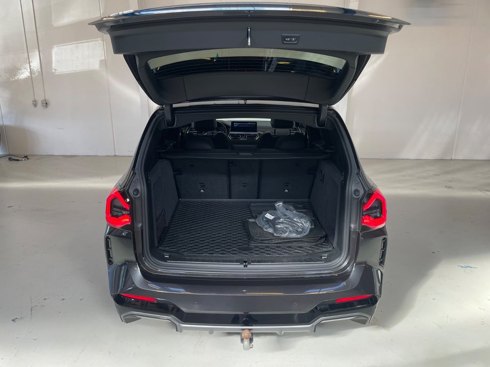 BMW iX3 Charged Plus M-Sport 5d