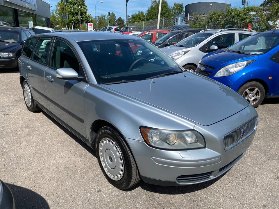 Volvo V50 1,6 Kinetic 5d