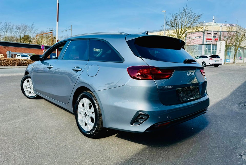 Kia Ceed 1,0 T-GDi Prestige SW 5d