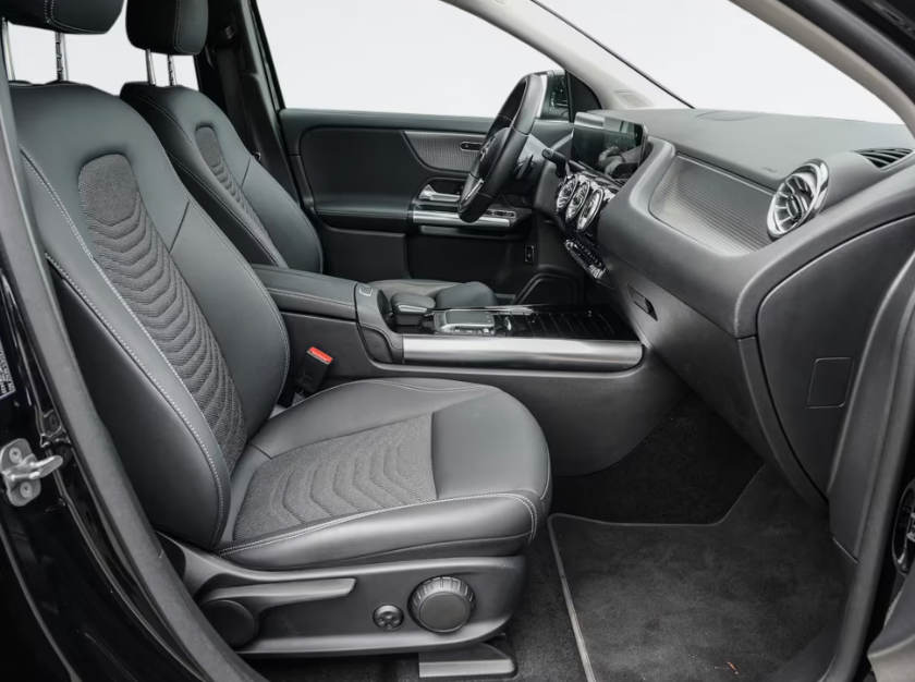 Mercedes EQA250+ Progressive Advance 5d