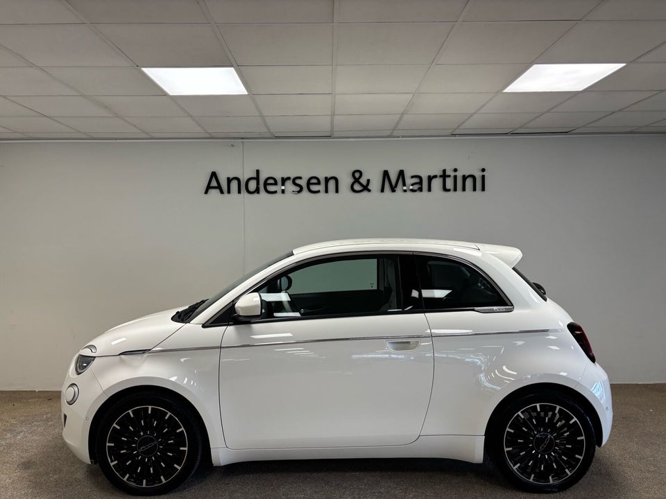 Fiat 500e 42 la Prima by Bocelli 3+1 4d