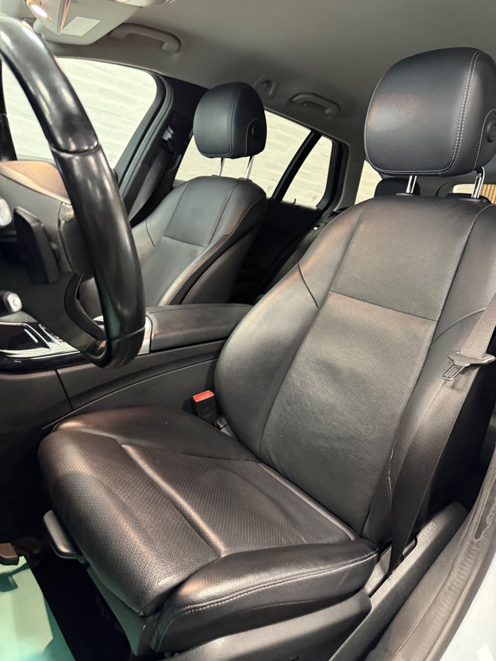 Mercedes C200 d 1,6 Avantgarde stc. 5d