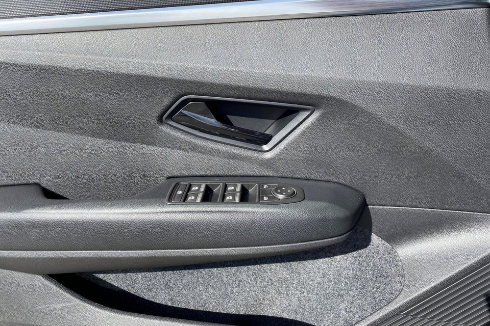 Renault Megane E-Tech 40 Equilibre 5d