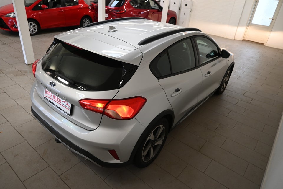 Ford Focus 1,0 EcoBoost Active 5d