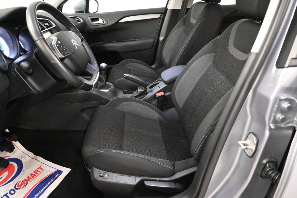 Citroën C4 1,2 PureTech 110 Iconic 5d