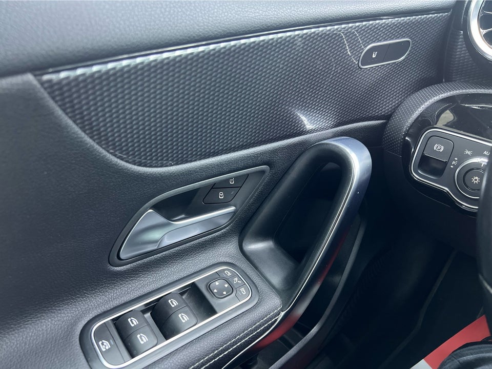 Mercedes A180 d 1,5 Business Progressive Line aut. 5d