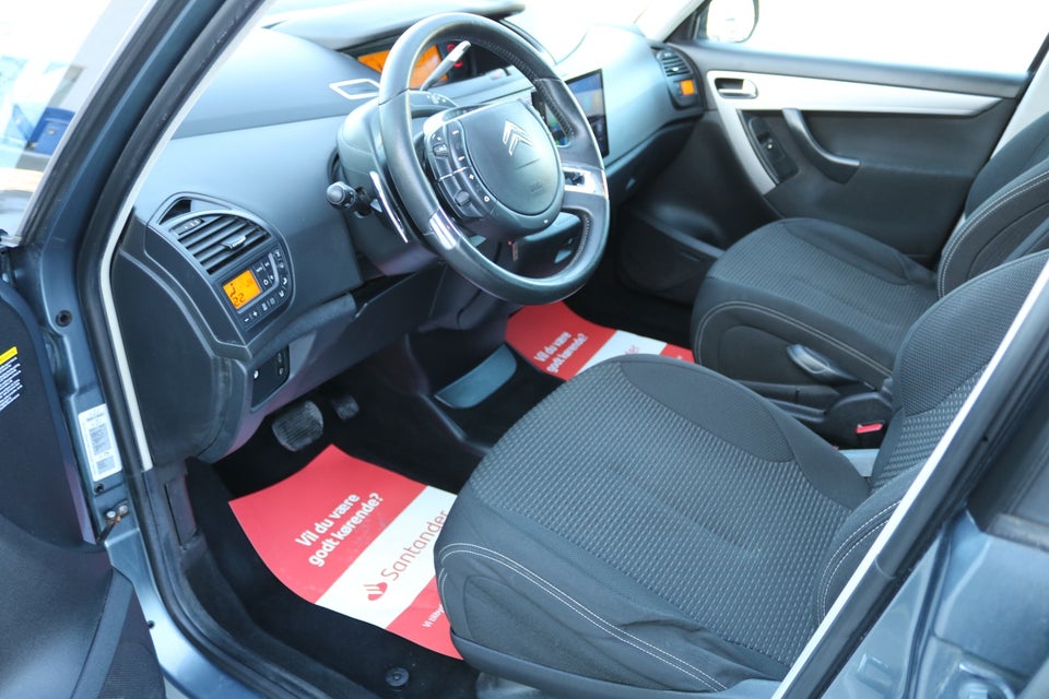 Citroën Grand C4 Picasso 2,0 HDi 138 VTR E6G 7prs 5d
