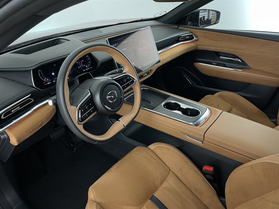 Mazda 6e Takumi+ Long Range 5d