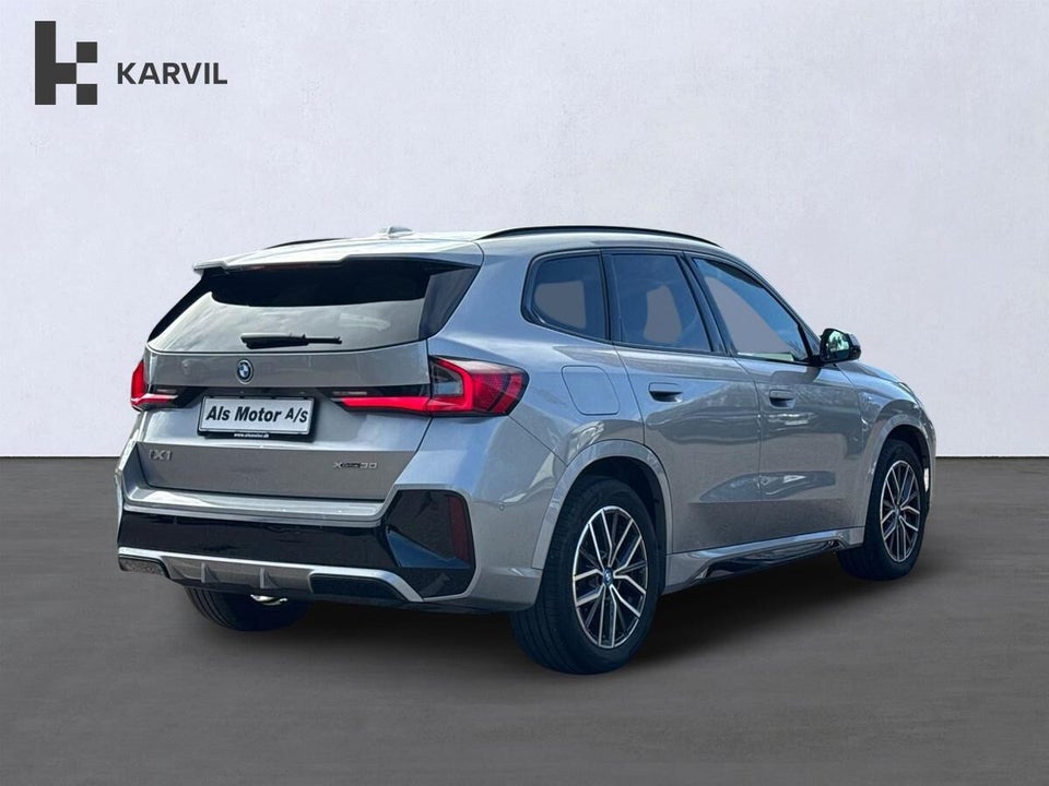 BMW iX1 xDrive30 M-Sport 5d