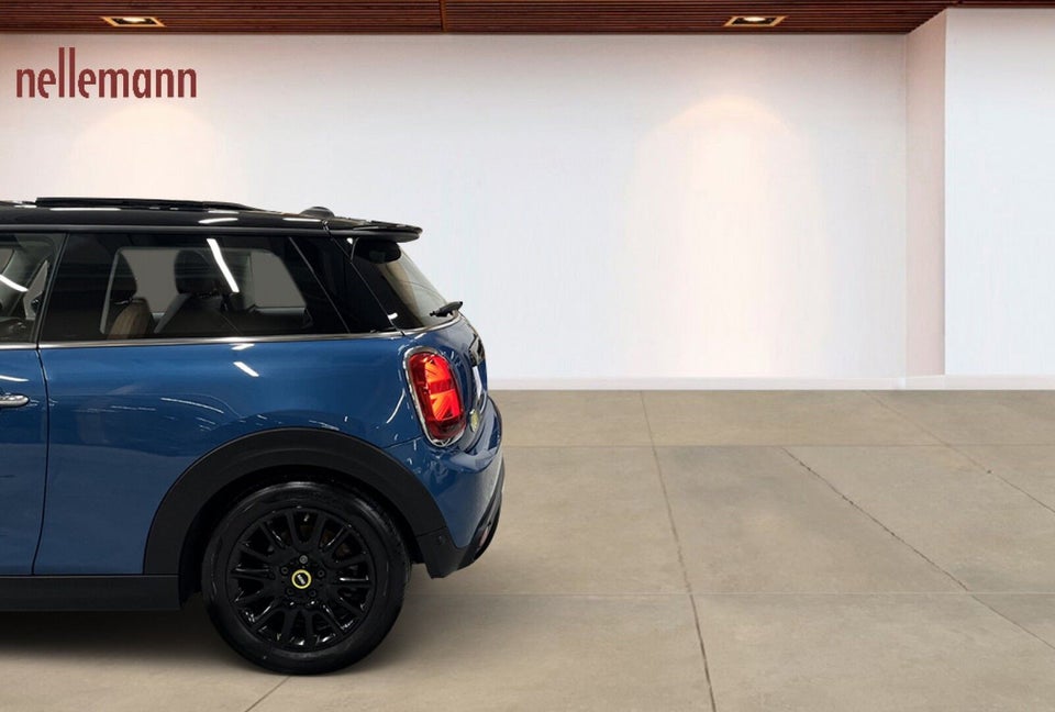 MINI Cooper SE Classic Trim 3d