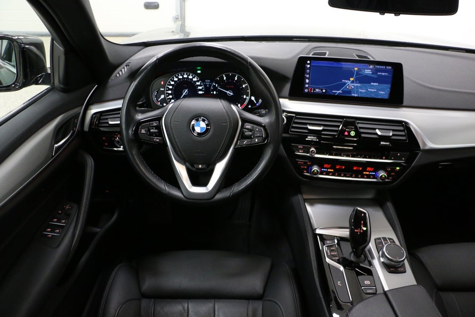 BMW 520d 2,0 Touring Luxury Line aut. 5d