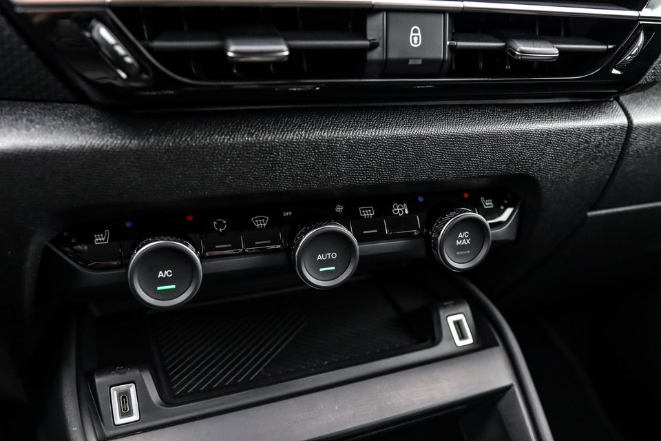 Citroën ë-C4 50 Shine 5d