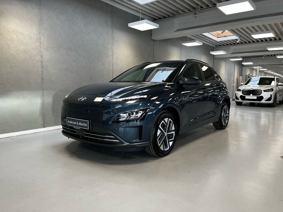 Hyundai Kona 39 EV Essential 5d