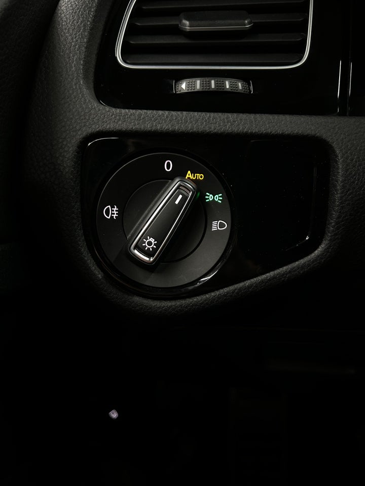 VW Golf VII 1,4 GTE DSG 5d