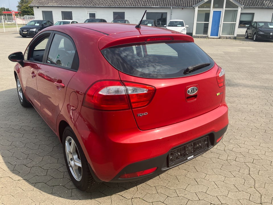 Kia Rio 1,4 CVVT Active 5d