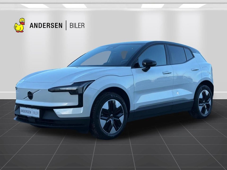 Volvo EX30 Extended Range Plus 5d