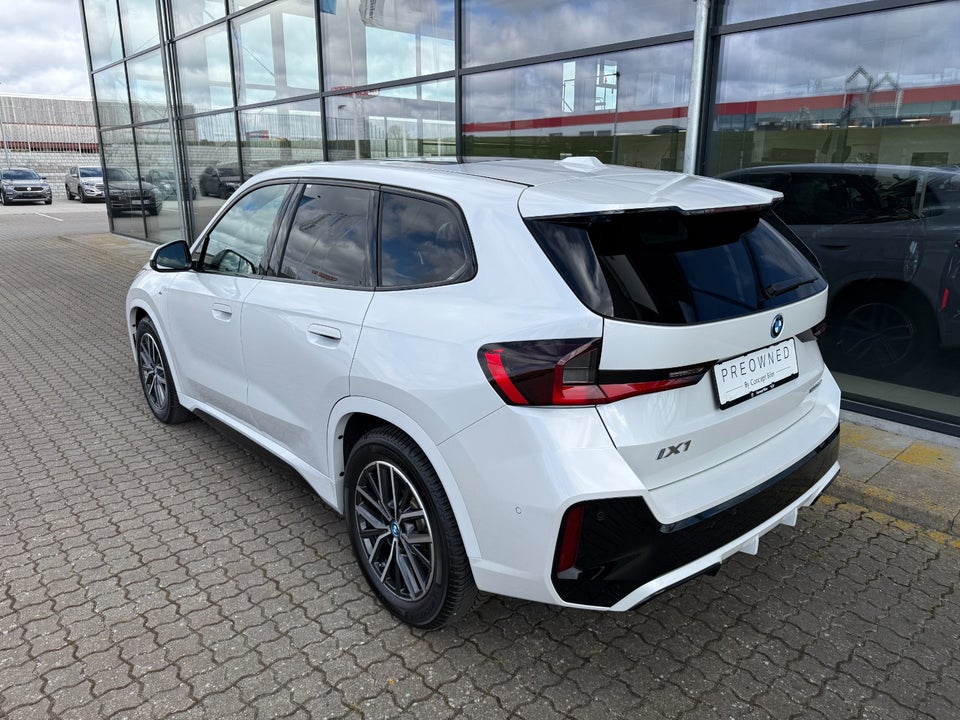 BMW iX1 eDrive20 M-Sport 5d