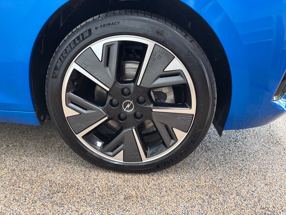 Opel Astra-e 54 GS 5d