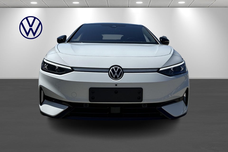VW ID.7 Pro 75 Years Edition Max 5d