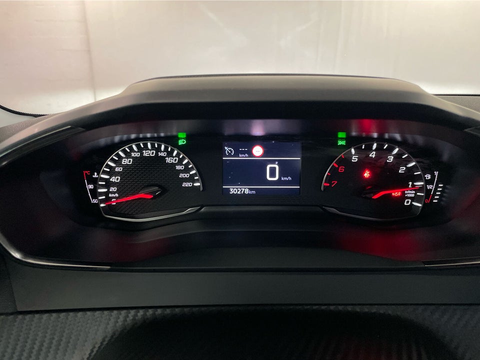 Peugeot 208 1,2 PureTech 100 Like 5d