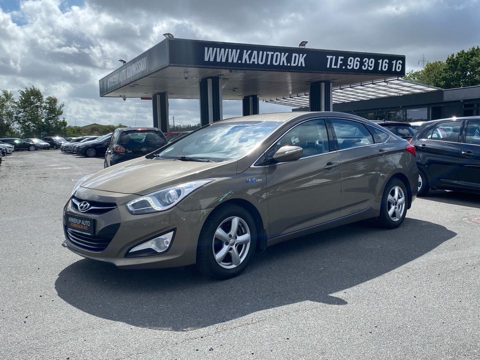 Hyundai i40 1,6 GDi Comfort 4d