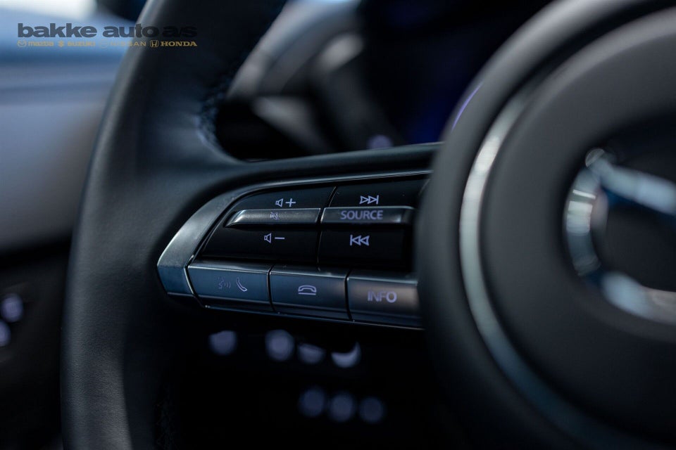 Mazda MX-30 0,8 e-SkyActiv R-EV Makoto 5d