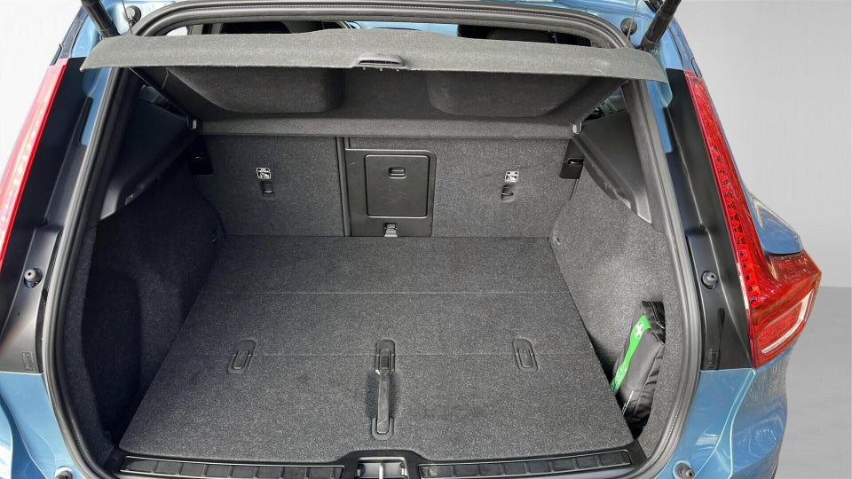 Volvo XC40 ReCharge Twin Ultimate 5d