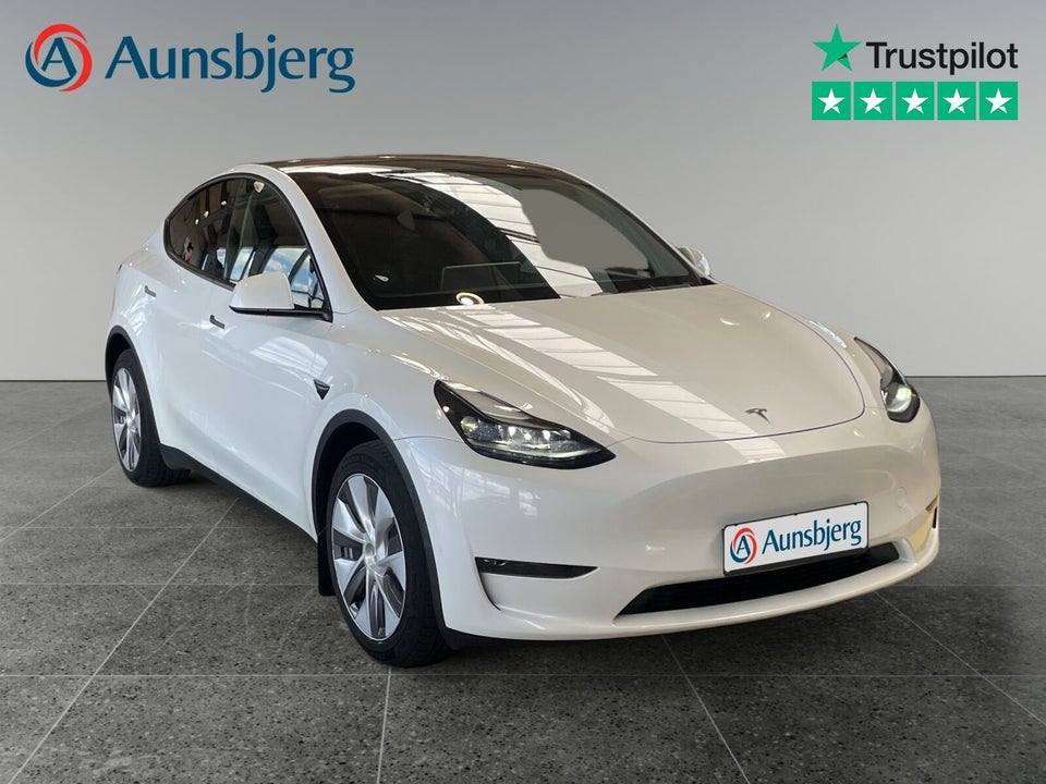 Tesla Model Y Long Range AWD 5d
