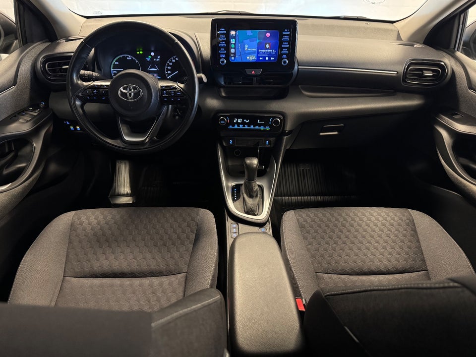 Toyota Yaris 1,5 Hybrid H3 Premier Edition e-CVT 5d