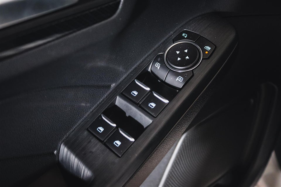 Ford Kuga 2,5 PHEV ST-Line X CVT 5d