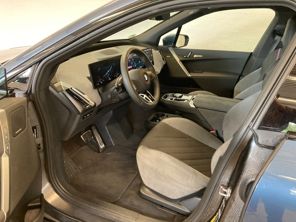BMW iX xDrive45 M-Sport 5d