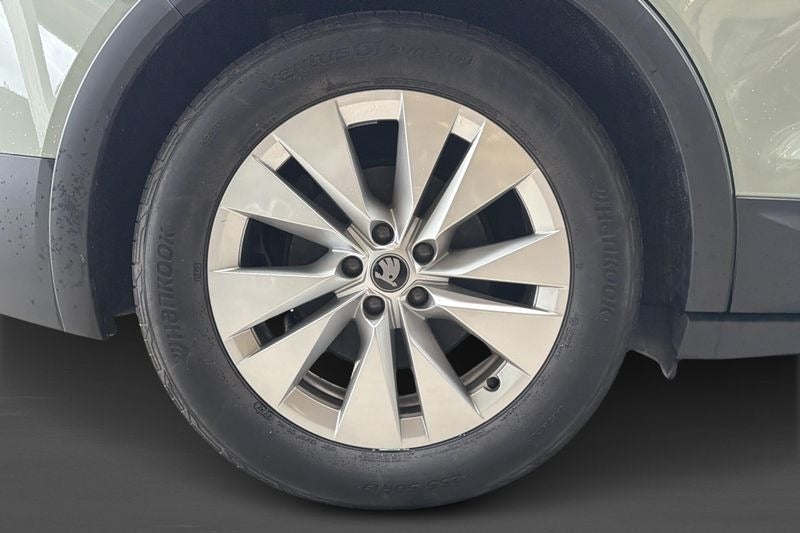 Skoda Elroq 85 iV Loft 5d