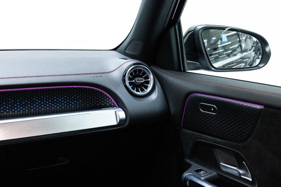 Mercedes EQB300 AMG Advance Plus 4Matic 5d