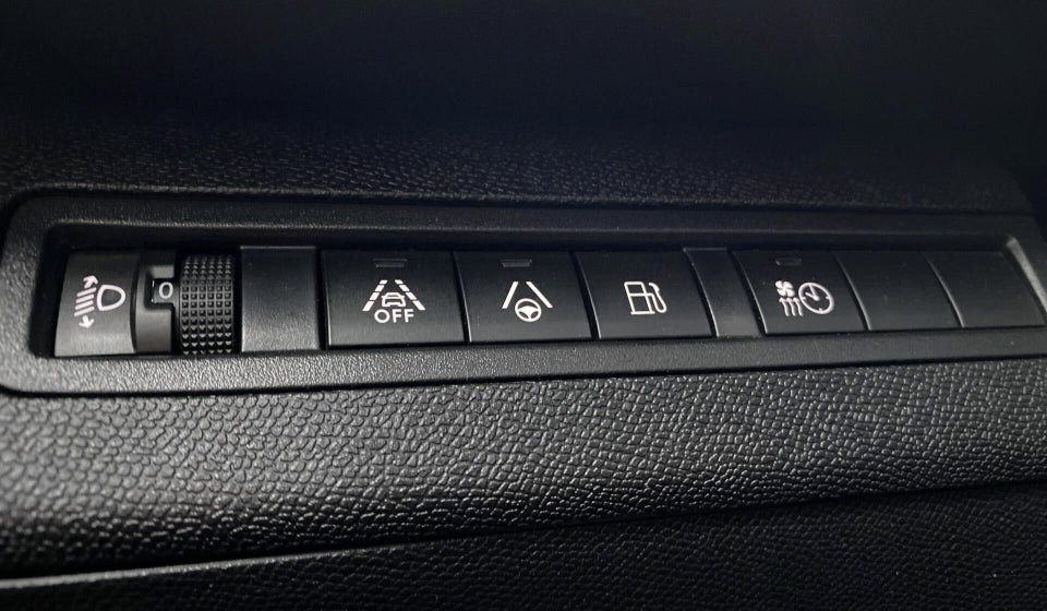 Peugeot 3008 1,6 Hybrid Allure Limited EAT8 5d