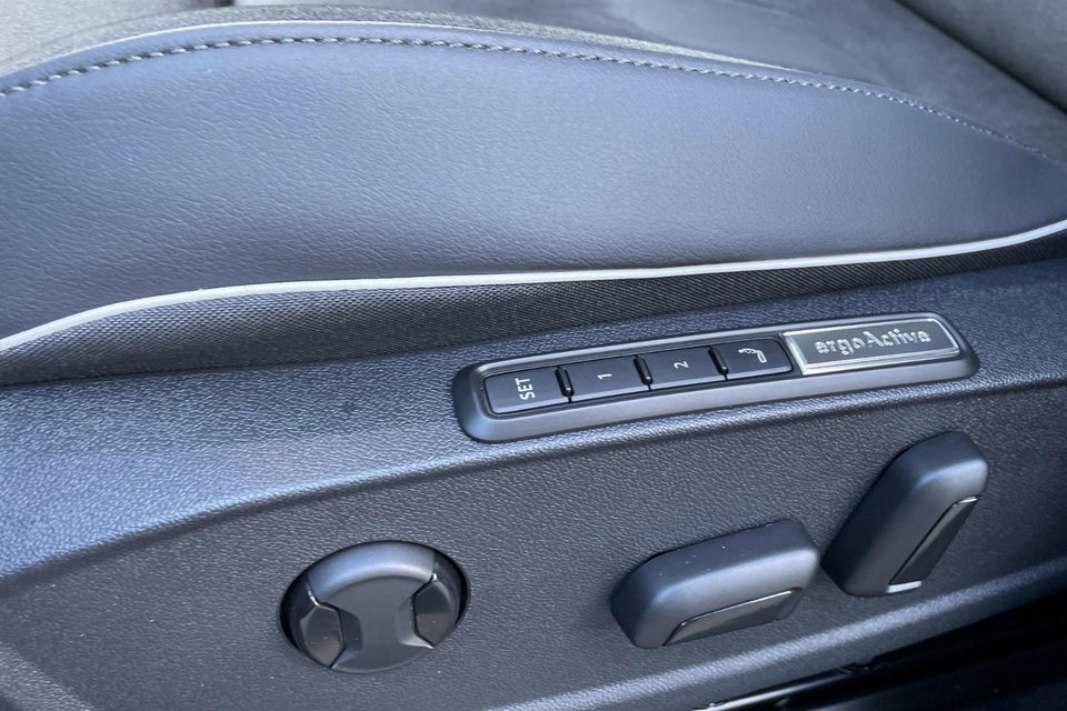 VW ID.5 77 Style Edition 5d