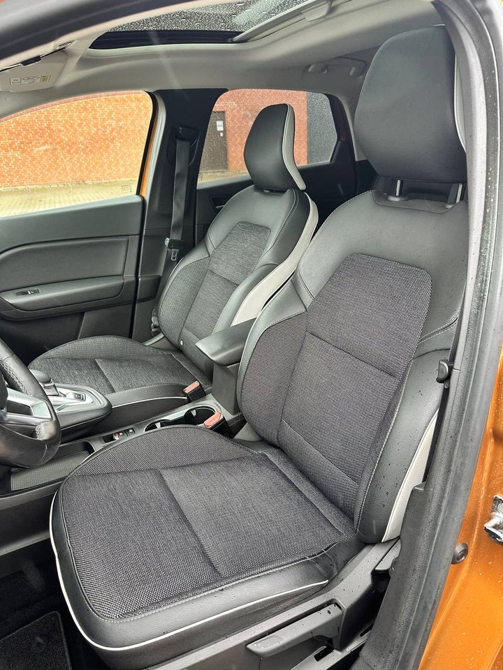 Renault Captur 1,6 E-Tech Intens 5d