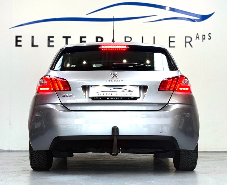 Peugeot 308 1,6 e-HDi 116 Active 5d