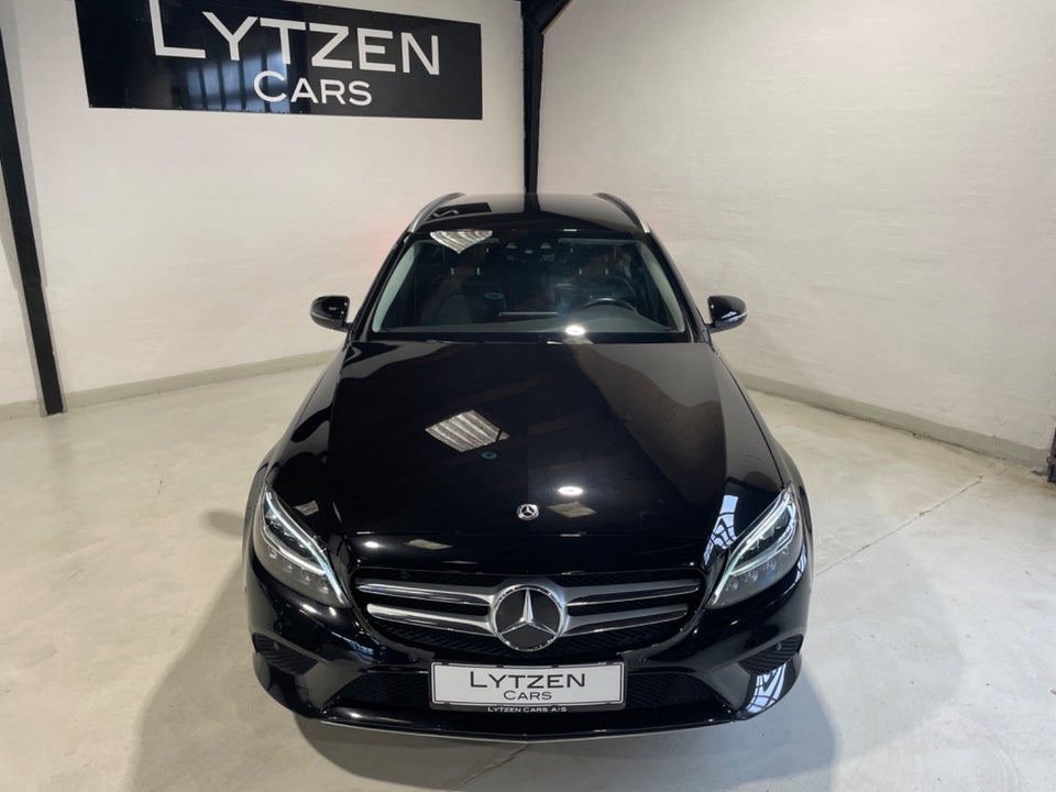 Mercedes C300 de 2,0 stc. aut. 5d