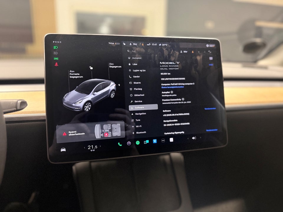 Tesla Model Y Long Range AWD 5d