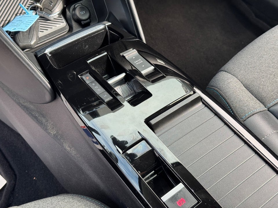 Citroën C4 1,2 PureTech 130 Shine EAT8 5d