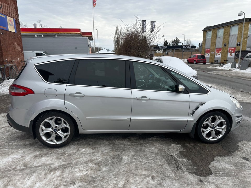 Ford S-MAX 2,0 SCTi 240 Titanium aut. 5d