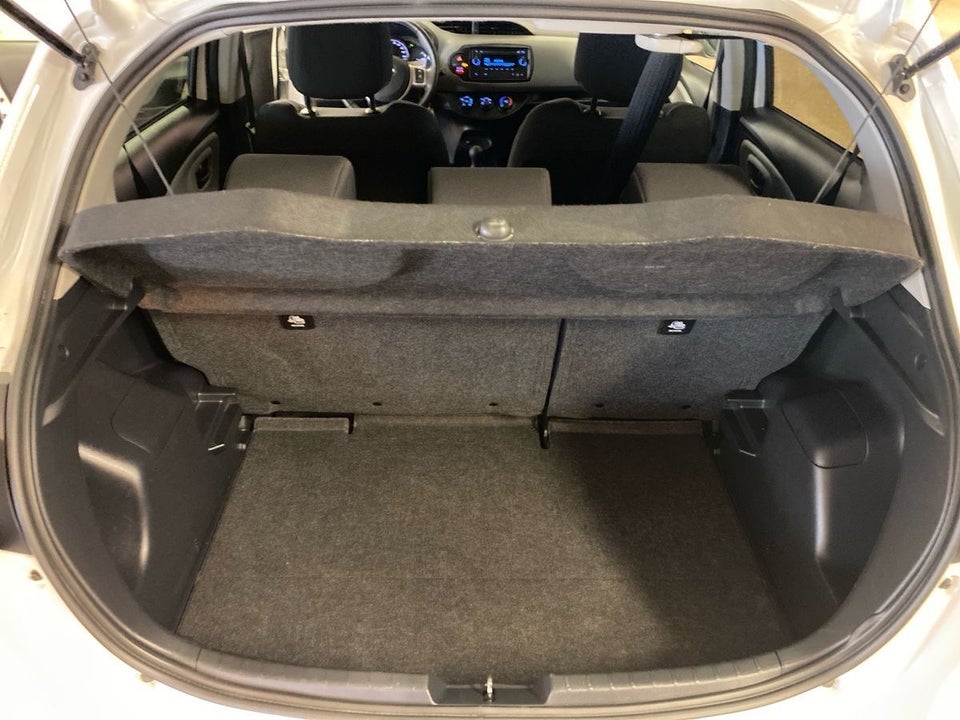 Toyota Yaris 1,0 VVT-i T1 Style 5d