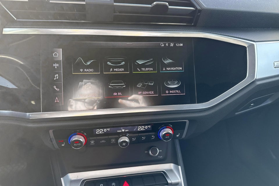 Audi Q3 35 TFSi Advanced Prestige S-tr. 5d